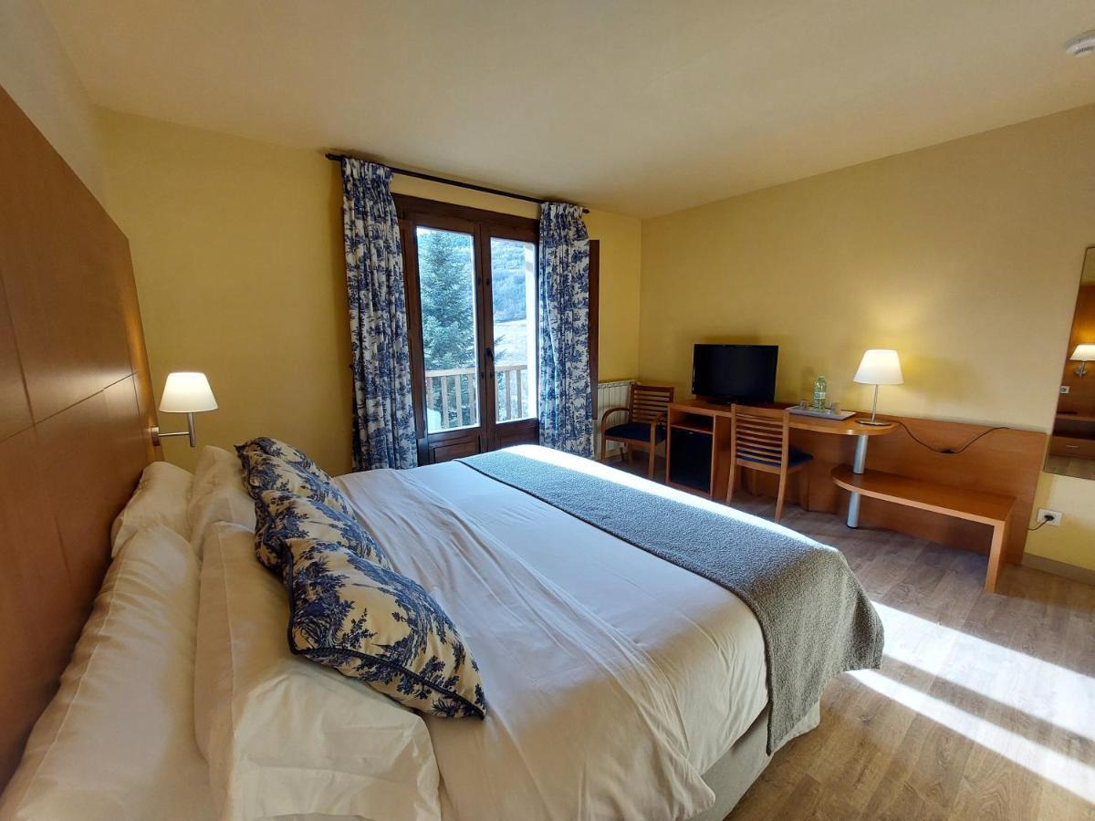 Hotel Saurat 에스포트 외부 사진