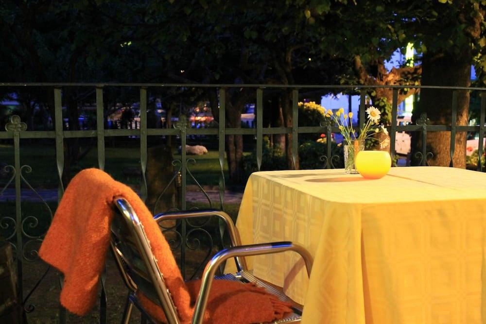 Hotel Saurat 에스포트 외부 사진