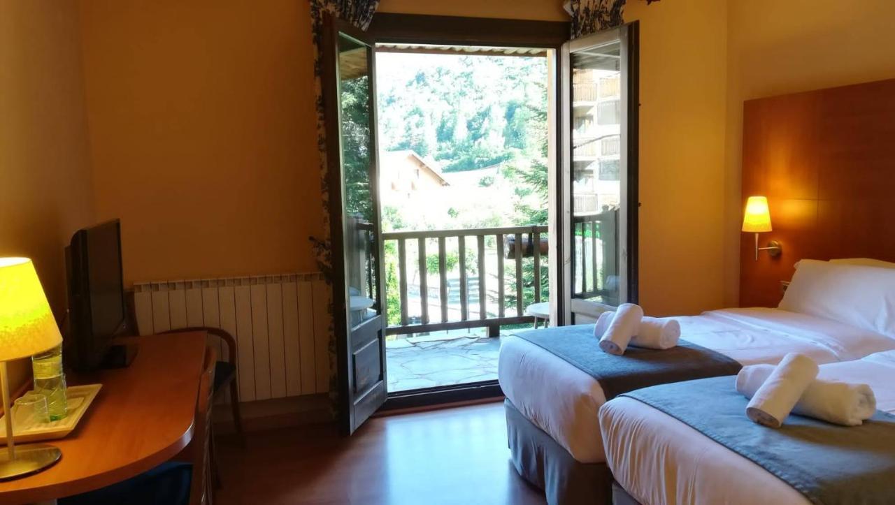 Hotel Saurat 에스포트 외부 사진