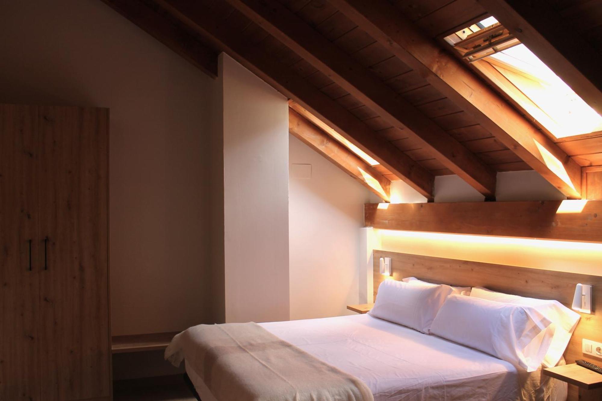 Hotel Saurat 에스포트 외부 사진