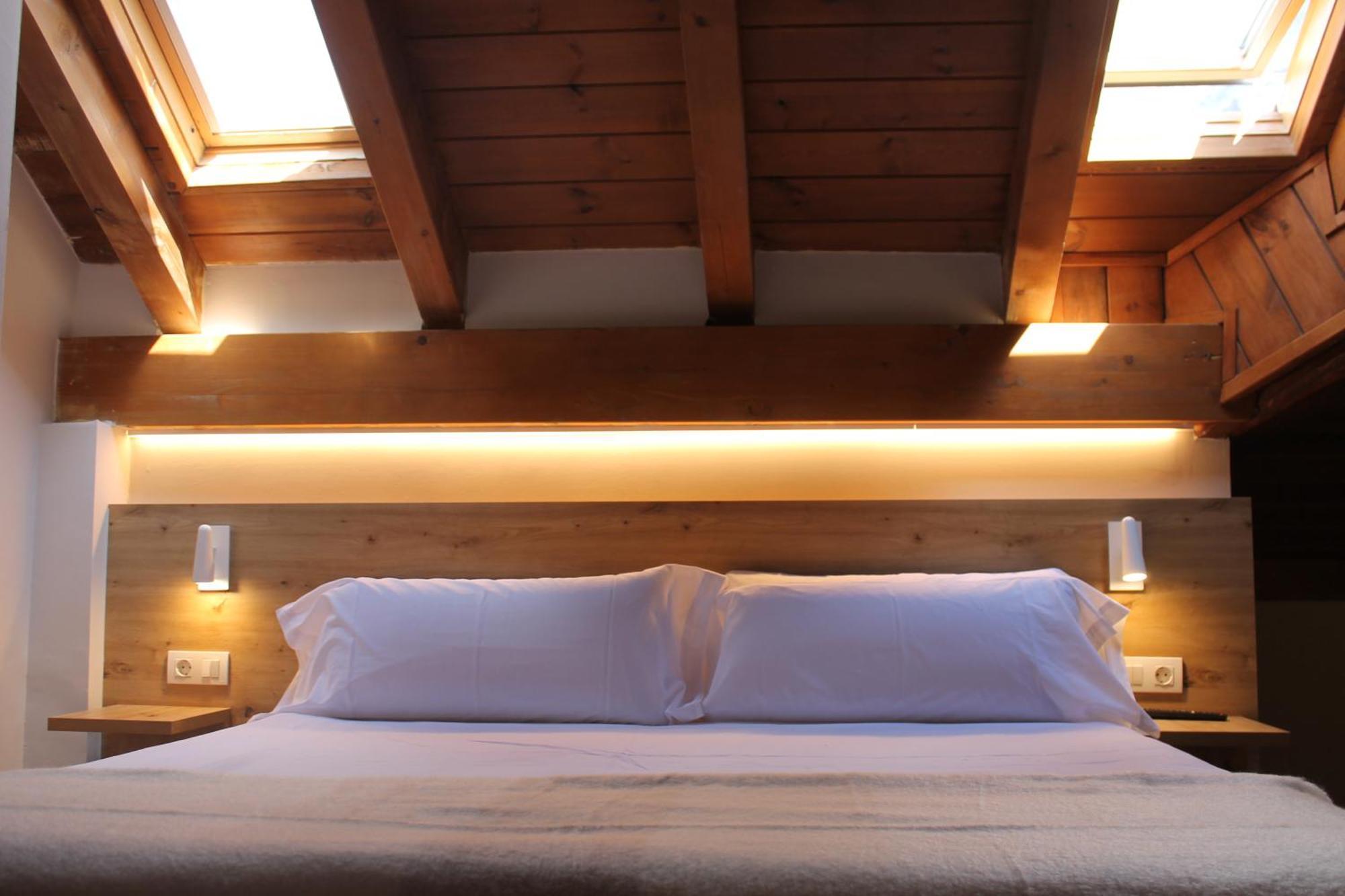 Hotel Saurat 에스포트 외부 사진